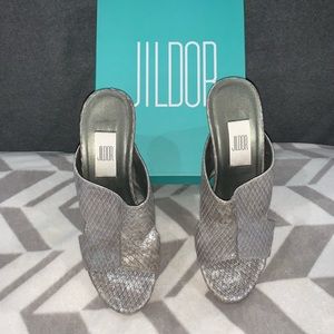 Jildor Silver Cork Wedge Sandals Size 8